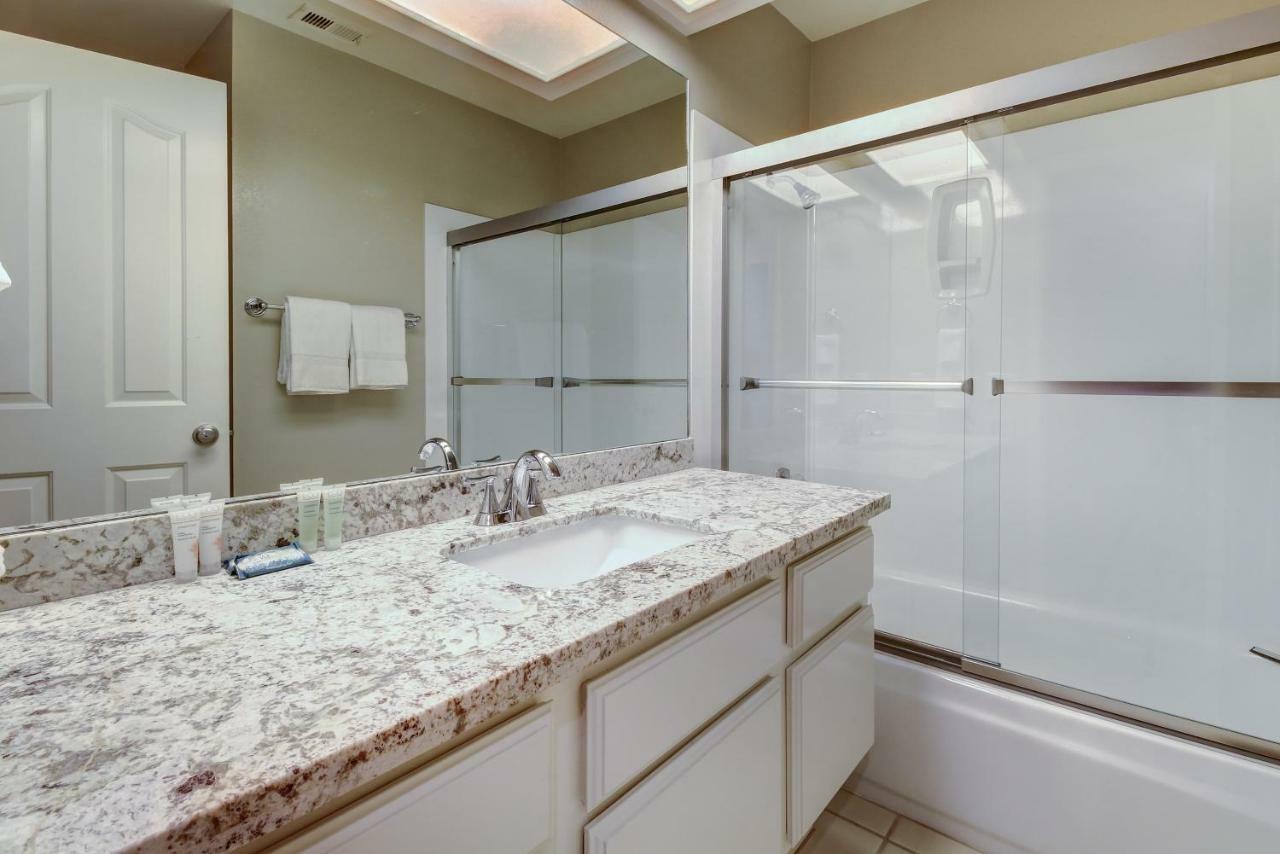 Buttercup Delight Permit# 106,312 Villa Bermuda Dunes Exterior photo